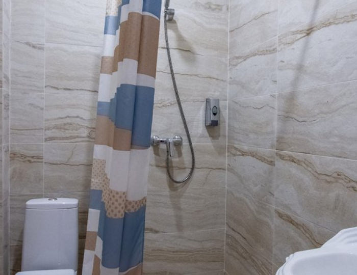 ЭКОНОМ 4-МЕСТНЫЙ 2-КОМНАТНЫЙ (БЕЗ БАЛКОНА, КОРПУС № 4) - Санаторий «Русь» Геленджик